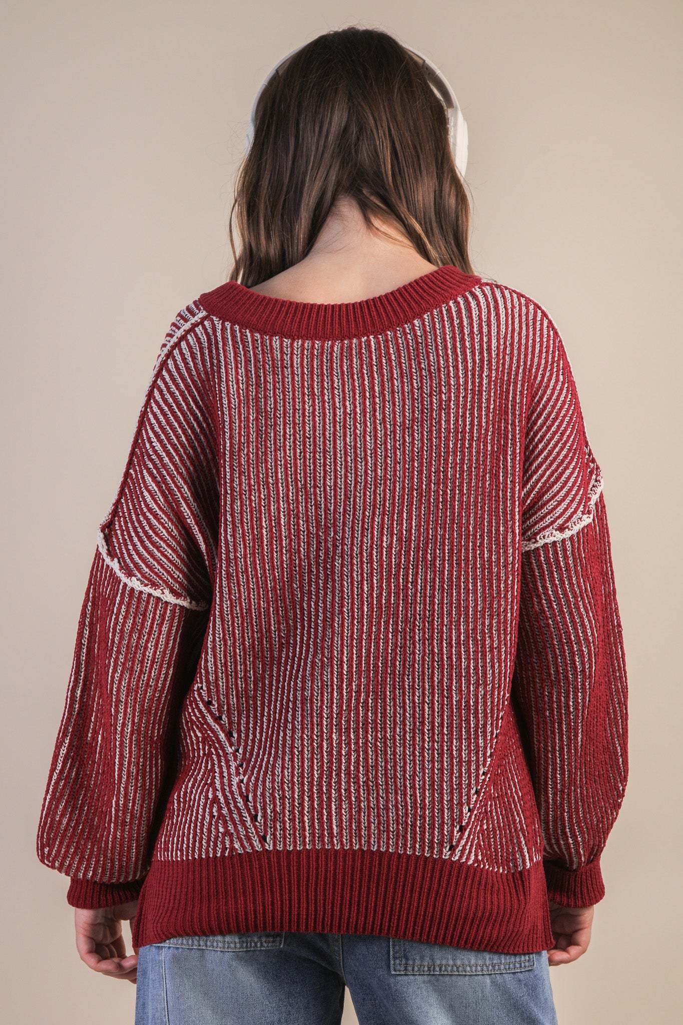Cozy Red & White Striped Knit Sweater – Oversized V-Neck Pullover