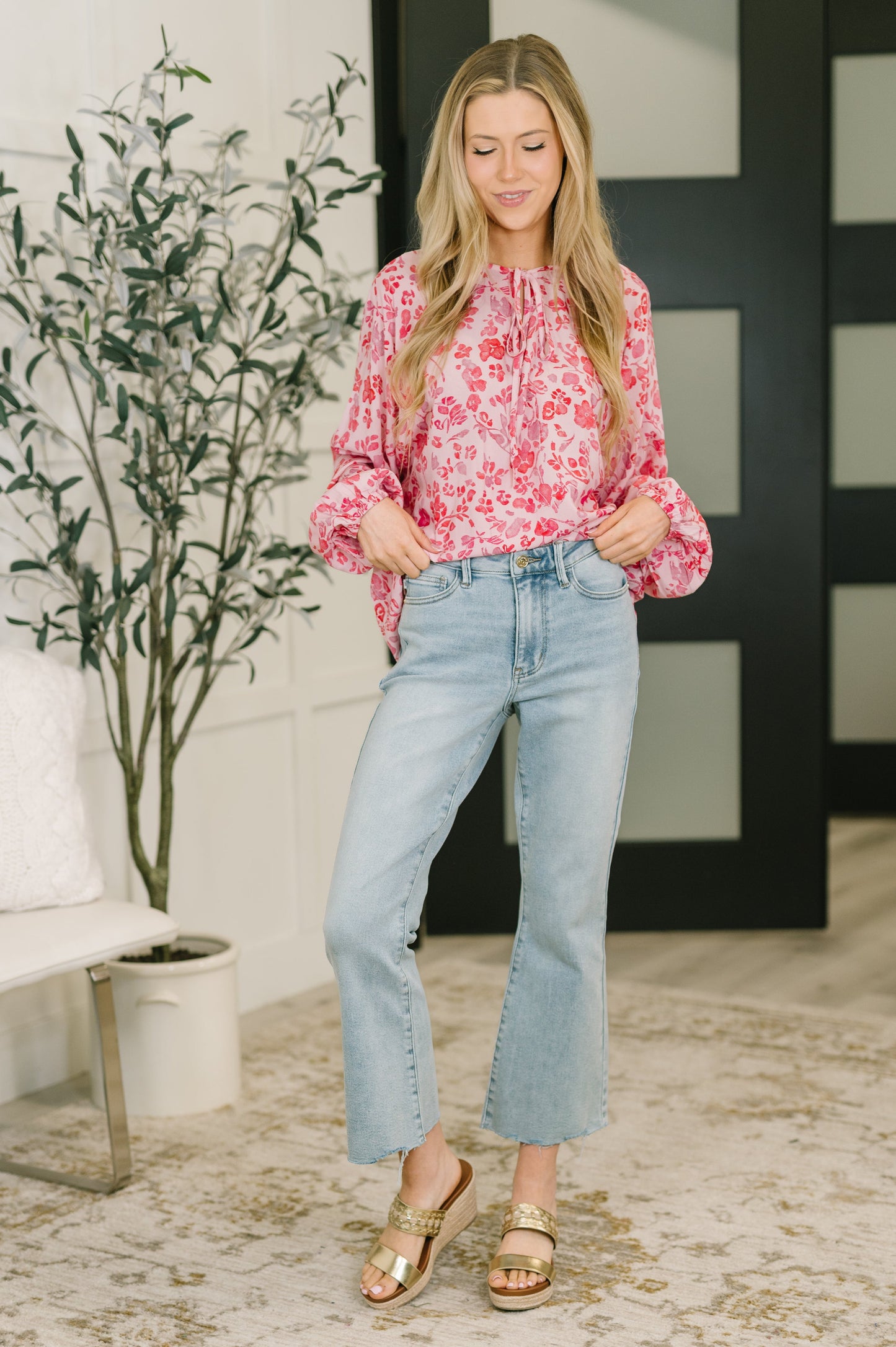 V-Neck Puff Sleeve Blouse