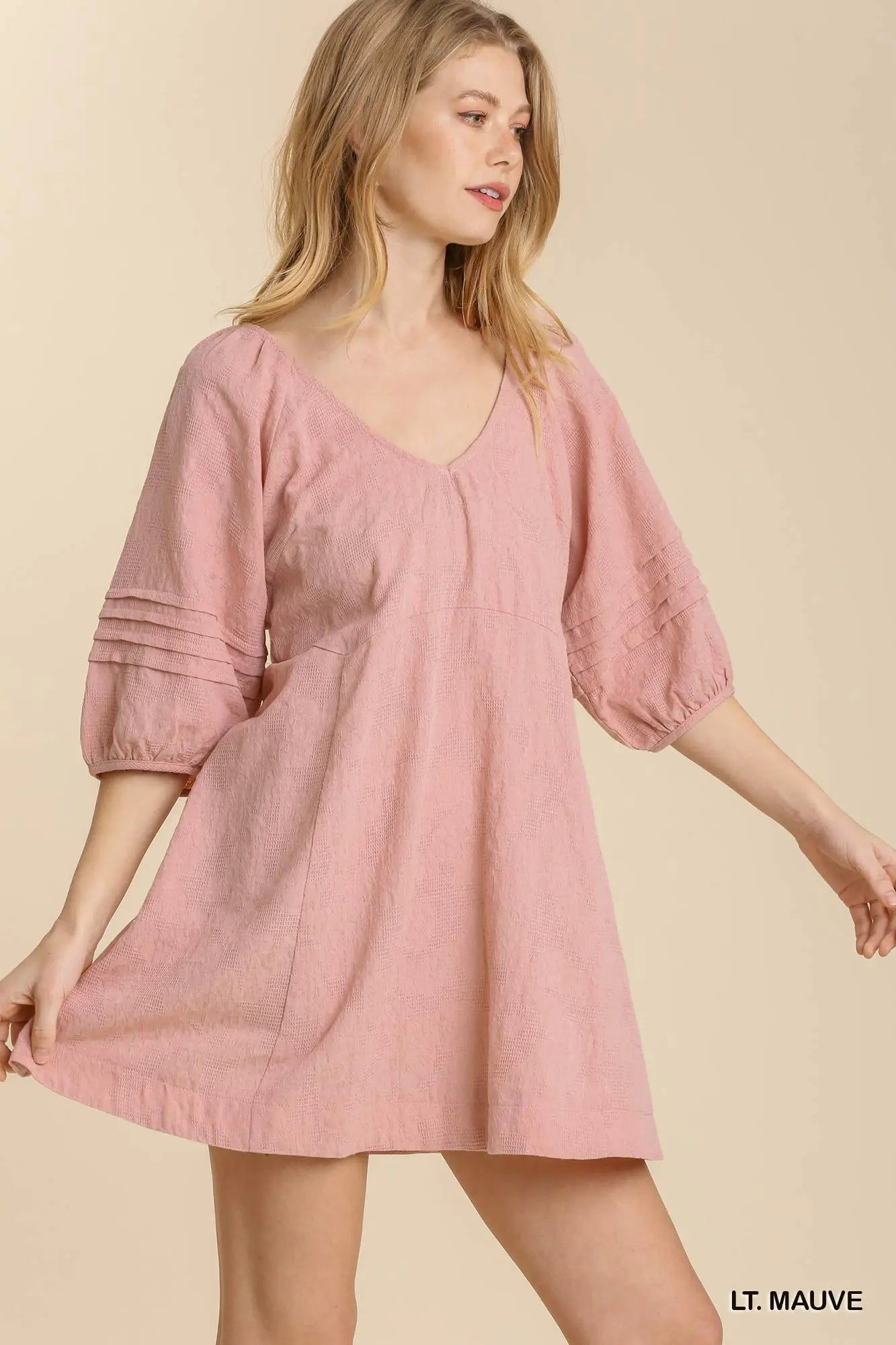 Lt Mauve Textured V-Neck Dress